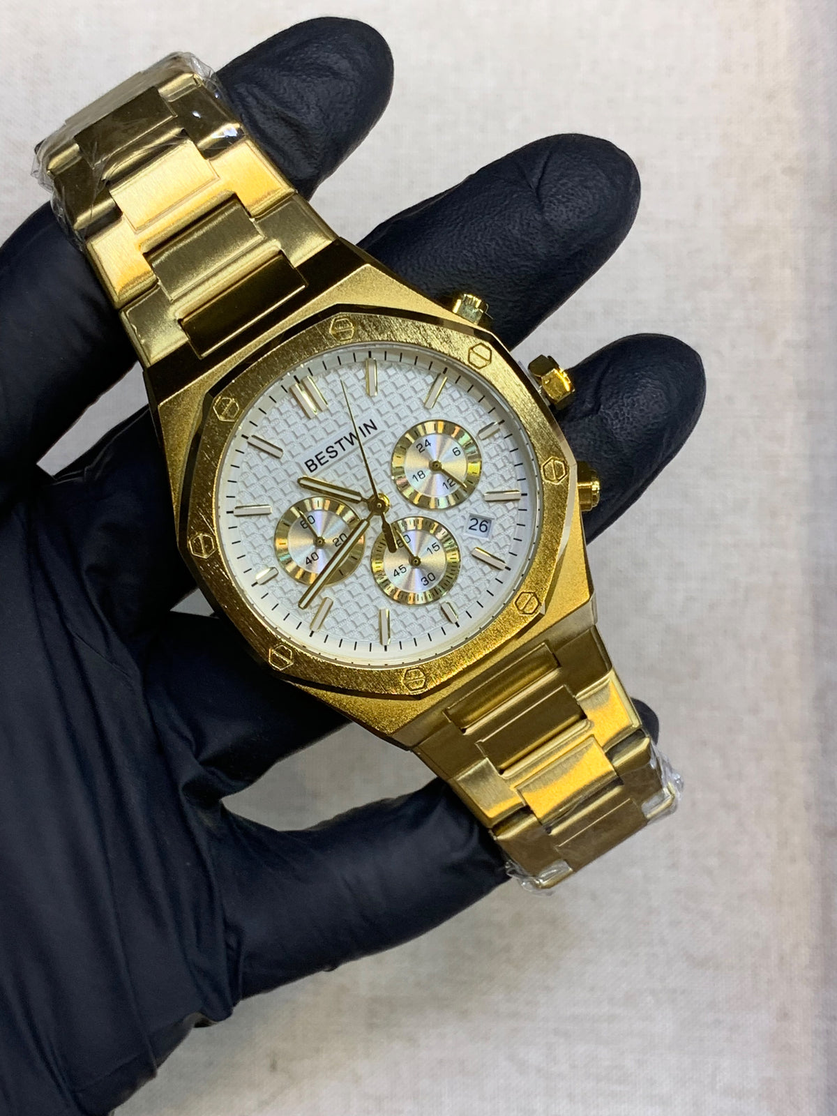 BESTWIN Men's Analog Watch - Style 3